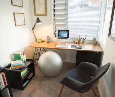 Cosy, convenient living in the heart of Auckland - Photo 4