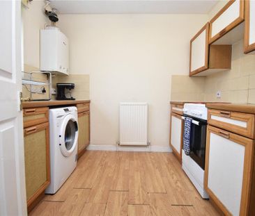 2 bedroom terraced house to rent - Photo 6