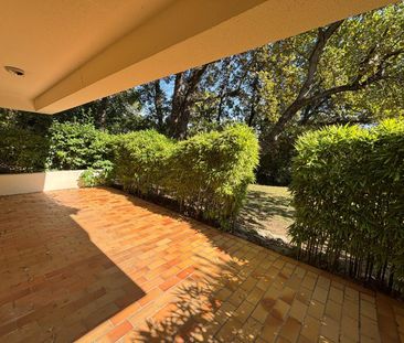 « VILLENEUVE-LES-AVIGNON - APPARTEMENT T3 DE 80M² AVEC TERRASSE ET ... - Photo 6