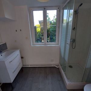 Location Appartement LE MESNIL ESNARD - Photo 3