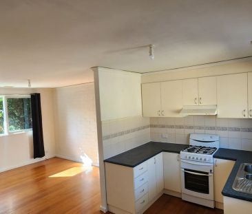 Ideally Located - 1 Bedroom Unit!! - Photo 2
