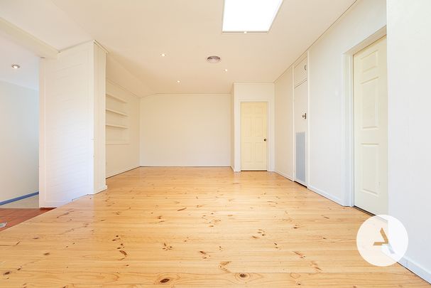 32 McGowan St, Dickson ACT 2602 - House For Rent | Domain - Photo 1