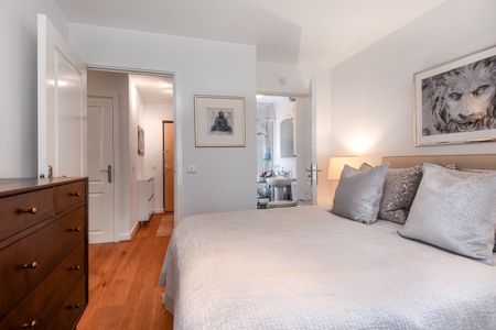 Norman Road, London, SE10 - Photo 5