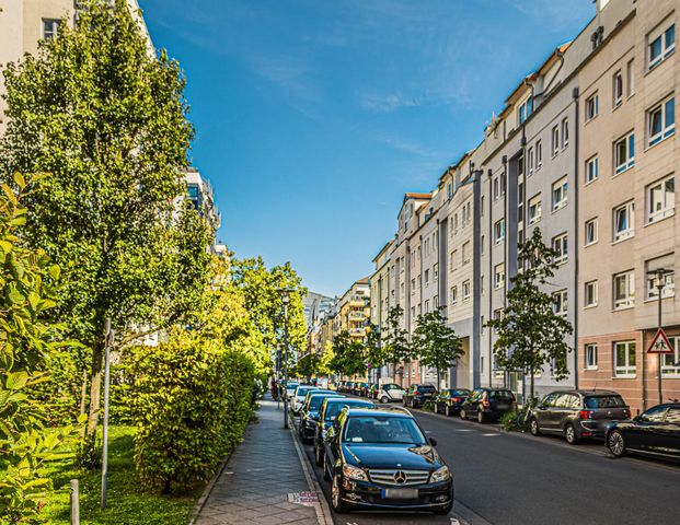 City-Residence: Moderne gemütliche 2-Zimmer Wohnung Balkon und Tiefgaragenplatz, fußläufig zum Main - Foto 1