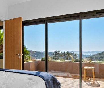 Tout savoir sur cette maison à Grimaud - Photo 3