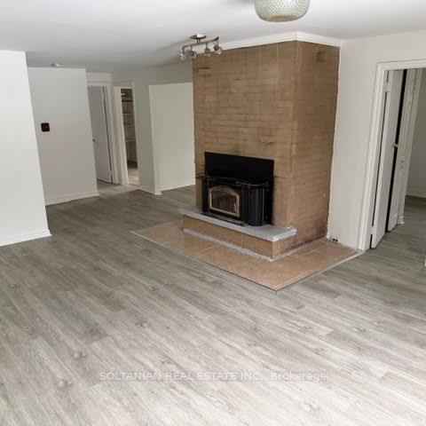 For Lease - 207 Bayview Avenue, Georgina, Ontario - Photo 1