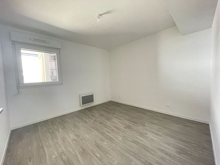 A LOUER - APPARTEMENT MELESSE T4 récent - Photo 3