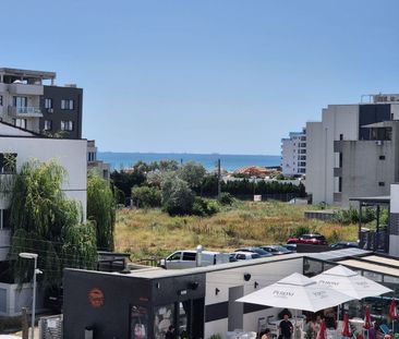 Închiriez 2 camere mobilat, Mamaia Nord, lângă Kaufland, termen lung - Photo 6