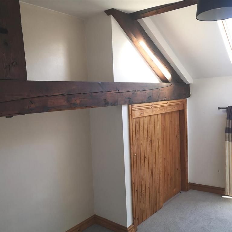 2 bedroom cottage to rent - Photo 1