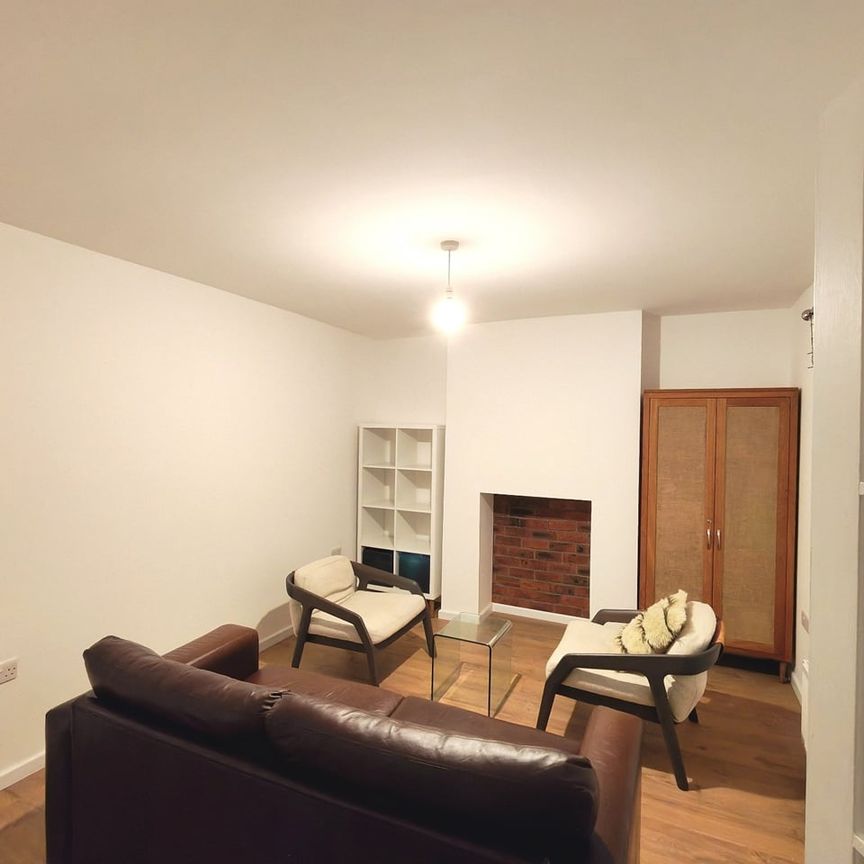 3 Bed Semi-Detached House, Brinsley Close, NG8 - Photo 1