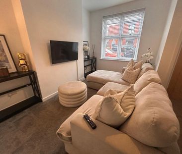 2 bedroom house to rent - Photo 2