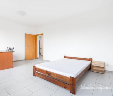 Pronájem bytu 2+kk 54 m2 - Fotografie 4