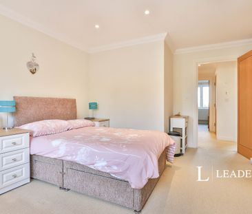 2 bedroom apartment to rent Berrington, 74 Becton Lane, New Milton,... - Photo 5