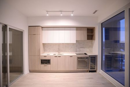 For Lease - 2020 Bathurst Street Unit# 721, Toronto, Ontario - Photo 2