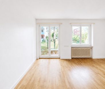 Zentrale 4-Zimmer-Wohnung mit Garten in Uster (Befristung bis 30.09... - Photo 1