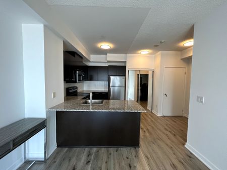 For Lease - 365 Prince Of Wales Drive Unit# 1006, Mississauga, Ontario - Photo 5