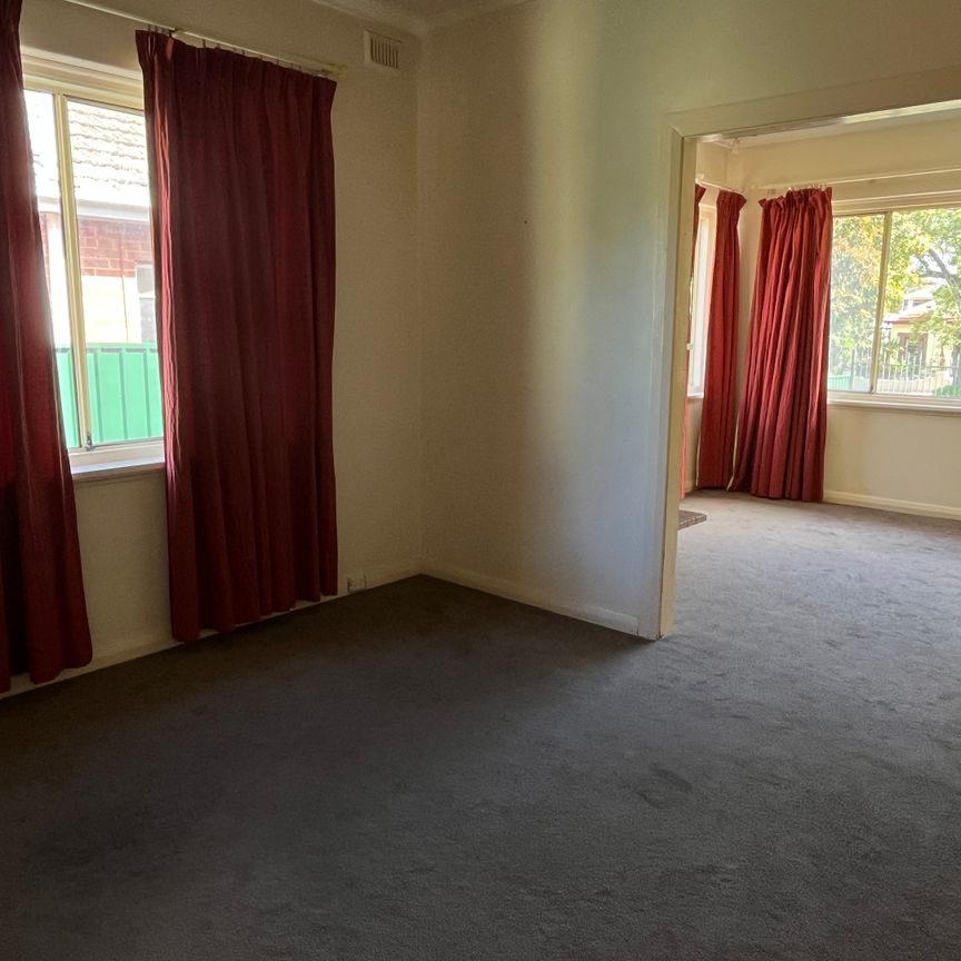 30 Young St, Burnside SA 5066 - House For Rent | Domain - Photo 1