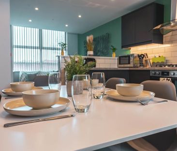 6 bedroom terraced house to rent - Photo 3