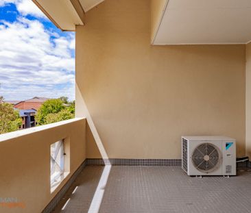 73/8 Dominion Circuit, Forrest ACT 2603 - Apartment For Rent | Domain - Photo 5