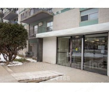 Large ALL INCLUSIVE 1 Bed 1 Bath Main Floor Unit Minutes from Unive... - Photo 2