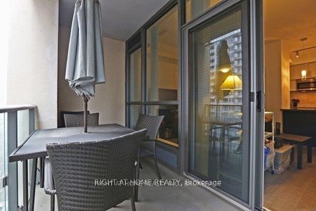 For Lease - 8 Mercer Street Unit# 607, Toronto, Ontario - Photo 3