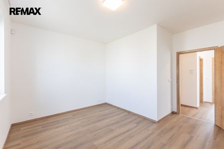 Pronájem domu 107 m², Praha 9 - Hostavice - Photo 4
