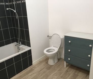 Location Appartement 2 pièces 38m² - Photo 6