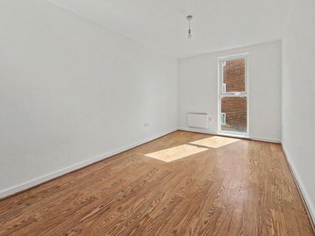 2 bedroom flat to rent - Photo 5