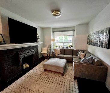 For Lease - 270 Glebeholme Boulevard, Toronto, Ontario - Photo 2