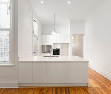 16 Alexandra Street, South Yarra VIC 3141 - House For Rent | Domain - Photo 3