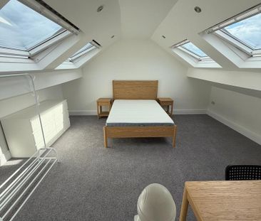 6 bedroom terraced house to rent - Photo 5