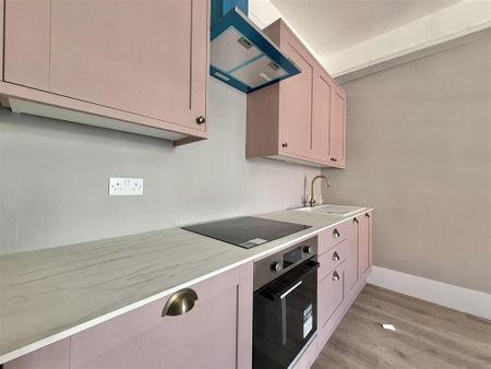 2 bedroom apartment to rent - Photo 5