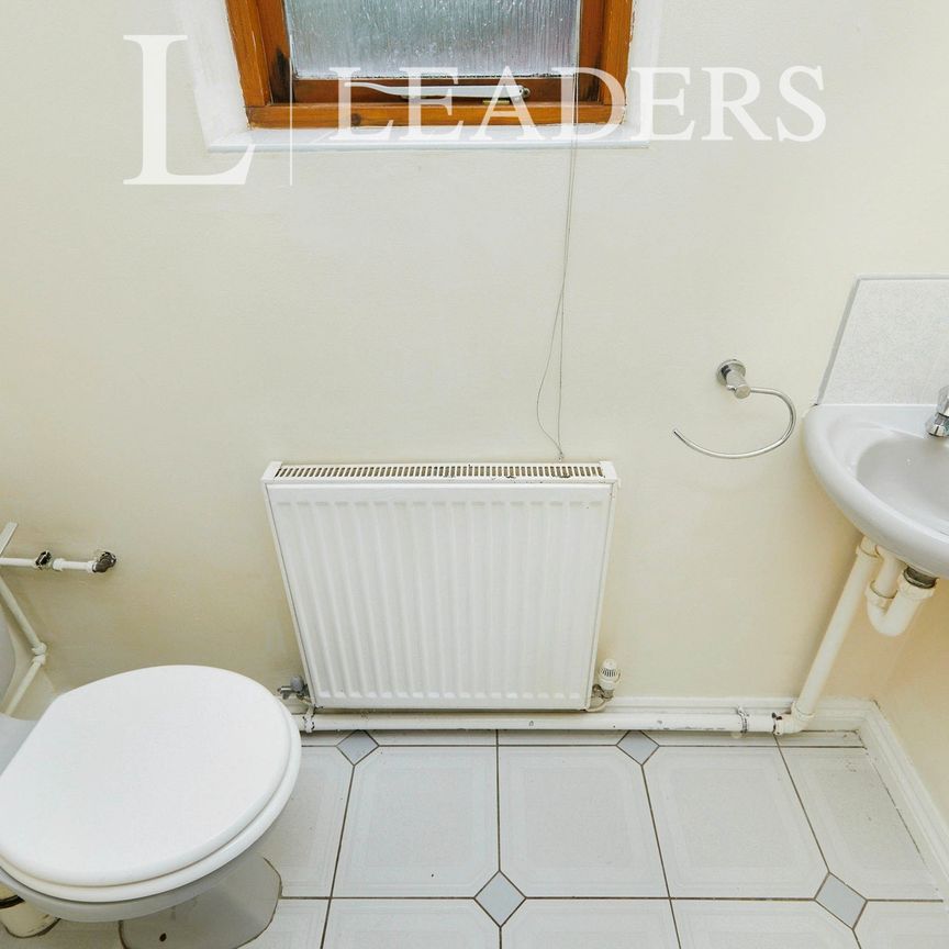3 bedroom semi-detached to rent Lydstep Close, Oakwood - Photo 1