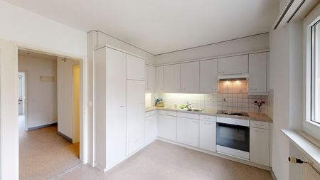 5 Zimmer, 96 m², 2. Stock - Photo 2