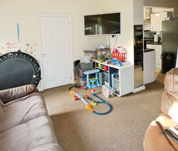 3 bedroom house to rent Sotheby Avenue, Sutton-in-Ashfield, Notting... - Photo 4