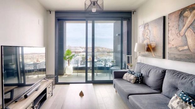 Apartamento de alquiler en Carrer Manuel de Falla, 14, Nou Eixample Sud - Photo 1