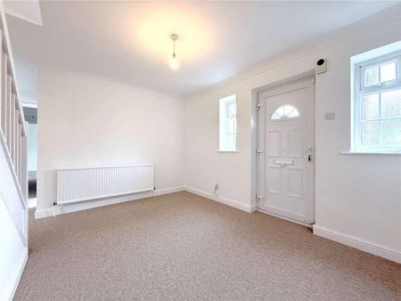 Lodge Park, Claverley, Wolverhampton, Shropshire, WV5 - Photo 4