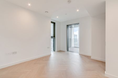 One Thames Quay, 222 Marsh Wall, London, E14 - Photo 3