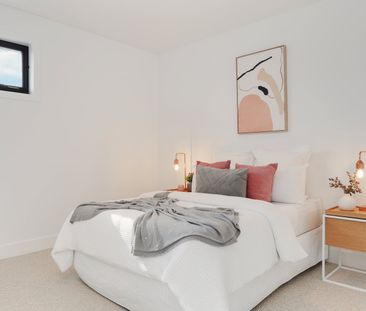 Brand New Fully Furnished Coastal Home - Photo 5