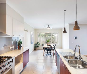 13 Hennessy Street, Epping VIC 3076 - Photo 3