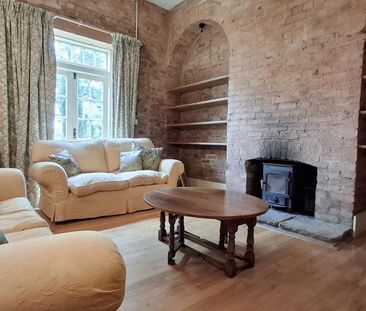 5 bedroom house to rent - Photo 2