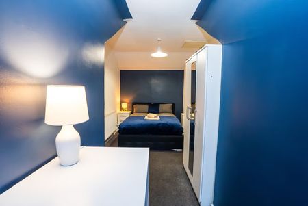 3 Bed Terraced House, Cedar Road, NG7 - Photo 4