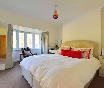 Shooters Hill Road, London, SE18 - Photo 5