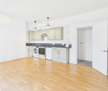 1 bedroom flat to rent - Photo 6