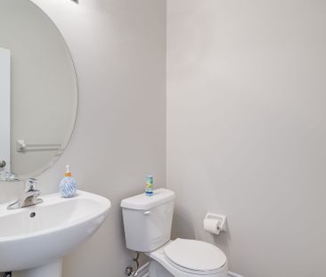 For Lease - 22 Goulston Street, Brampton, Ontario - Photo 2