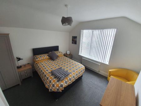 1 bedroom house of multiple occupation to rent - Photo 5