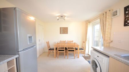 Bitterne Avenue, Tilehurst, Reading, RG31 - Photo 5