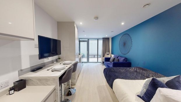 Studio to rent - Photo 1