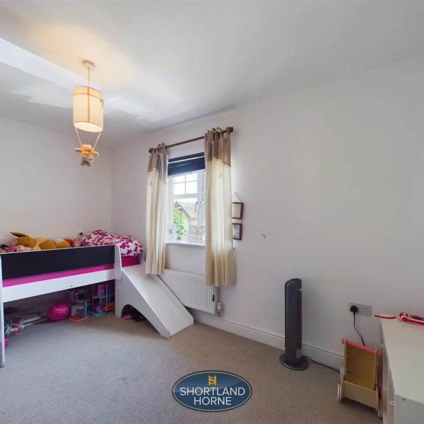 Bellerose Close, Bannerbrook Park, Coventry - Photo 1