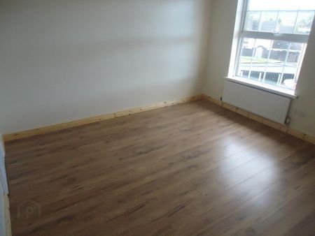 58 Lisgoole Park, Enniskillen, BT74 5ND - Photo 2